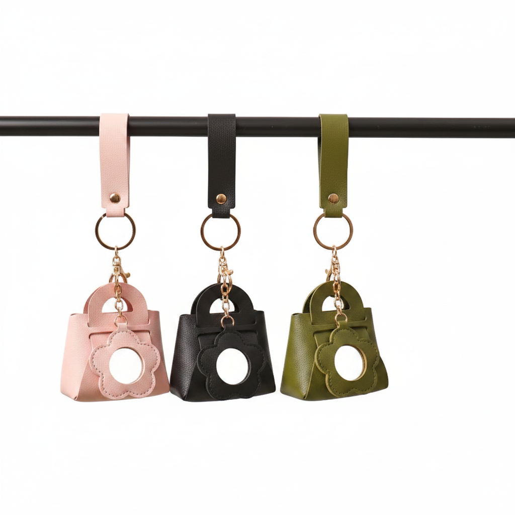 Keychains hanging – Pink, Black & Olive